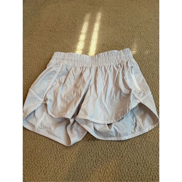 Lululemon track that grey shorts size 6 - Picture 1 of 6